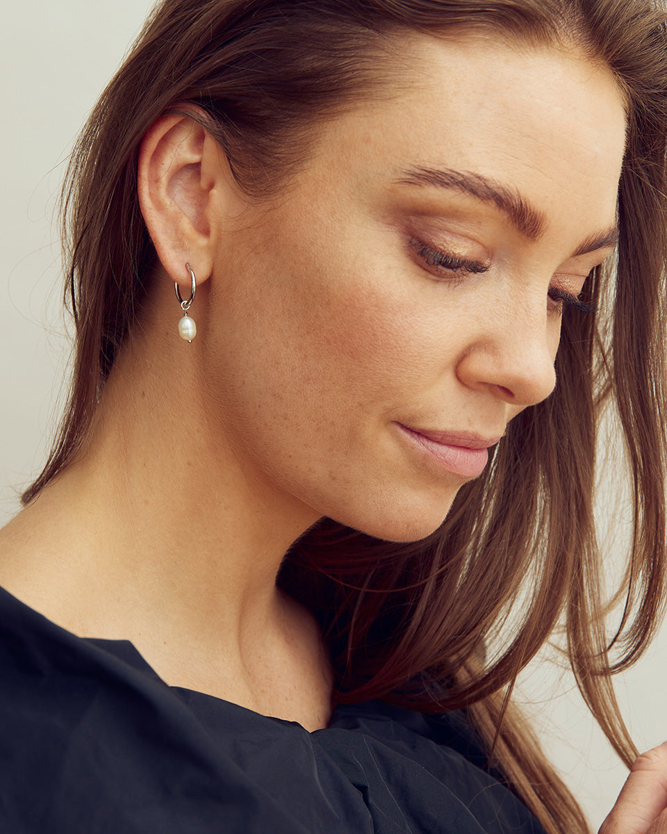 Lea Earrings SMALL - Silver plated