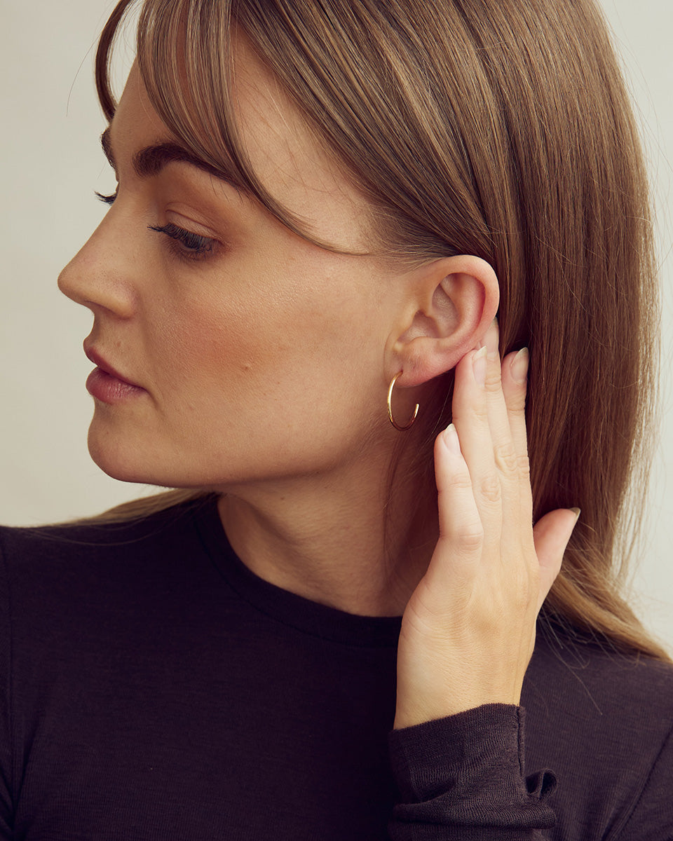 Saga Earrings MEDIUM - 18 carat gold-plated