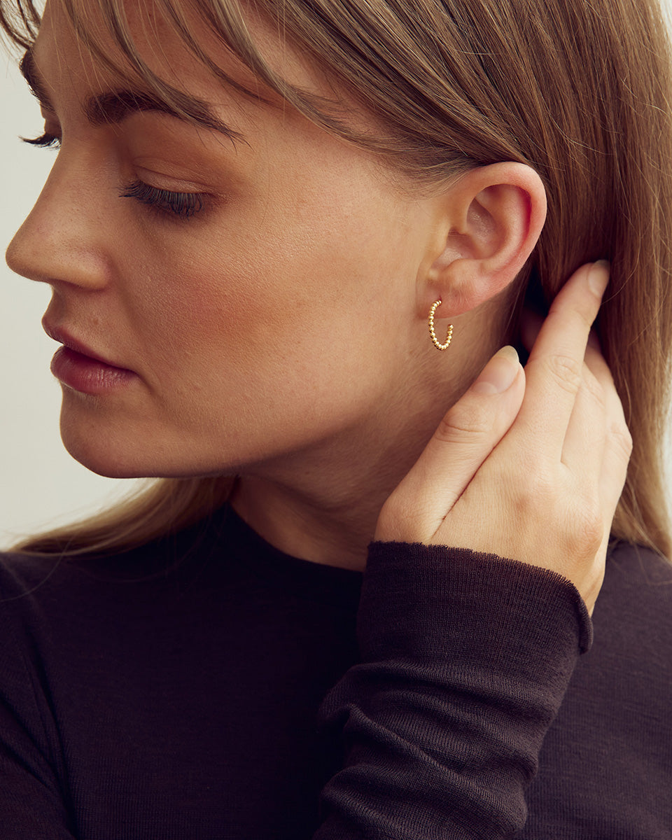 <tc>Jewelry set - Scarlett Necklace / Scarlett Earrings / Scarlett Ring - 18 carat gold plated</tc>
