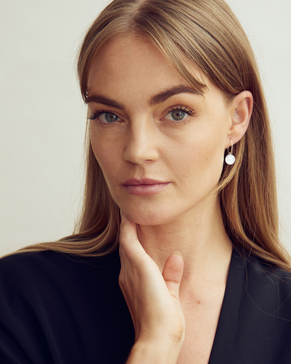 Scarlett Hoop Örhängen - Silverpläterade