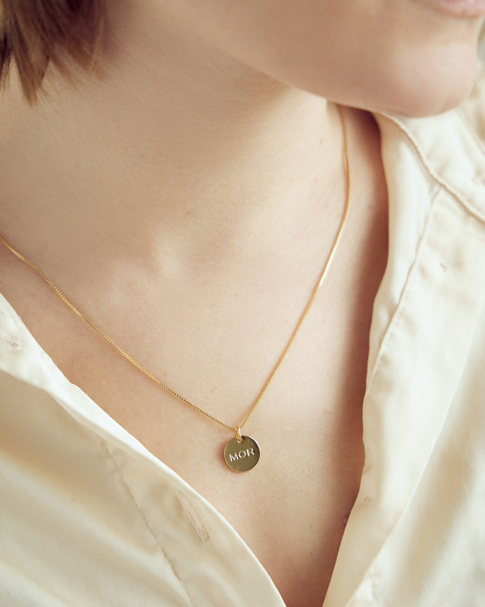 MOR Pendant - 18 carat gold-plated