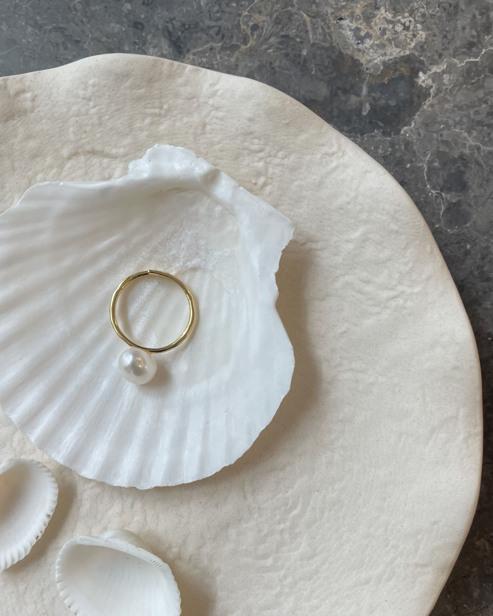 Vega Ring - 18 carat gold plated