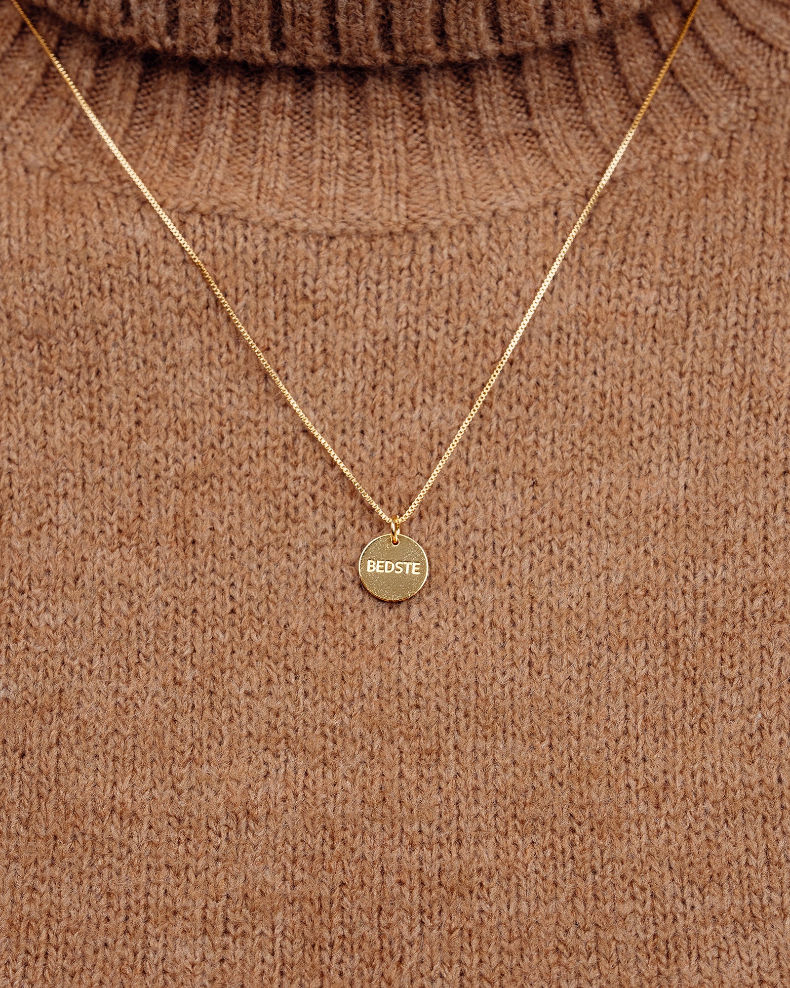 BEDSTE Vedhæng - 18 karat forgyldt