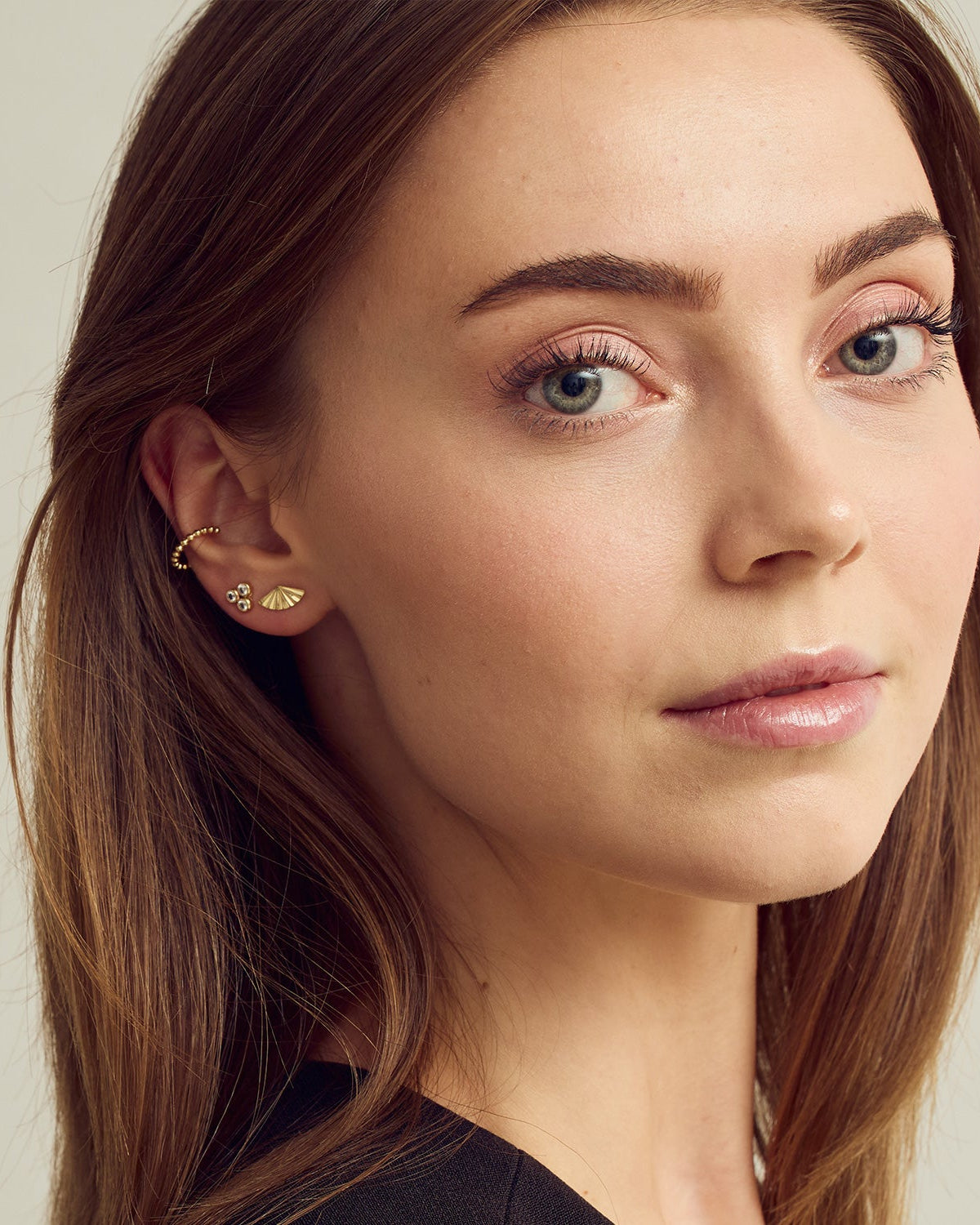 Mille Studs - Zirconia - 18 karats guldpläterade