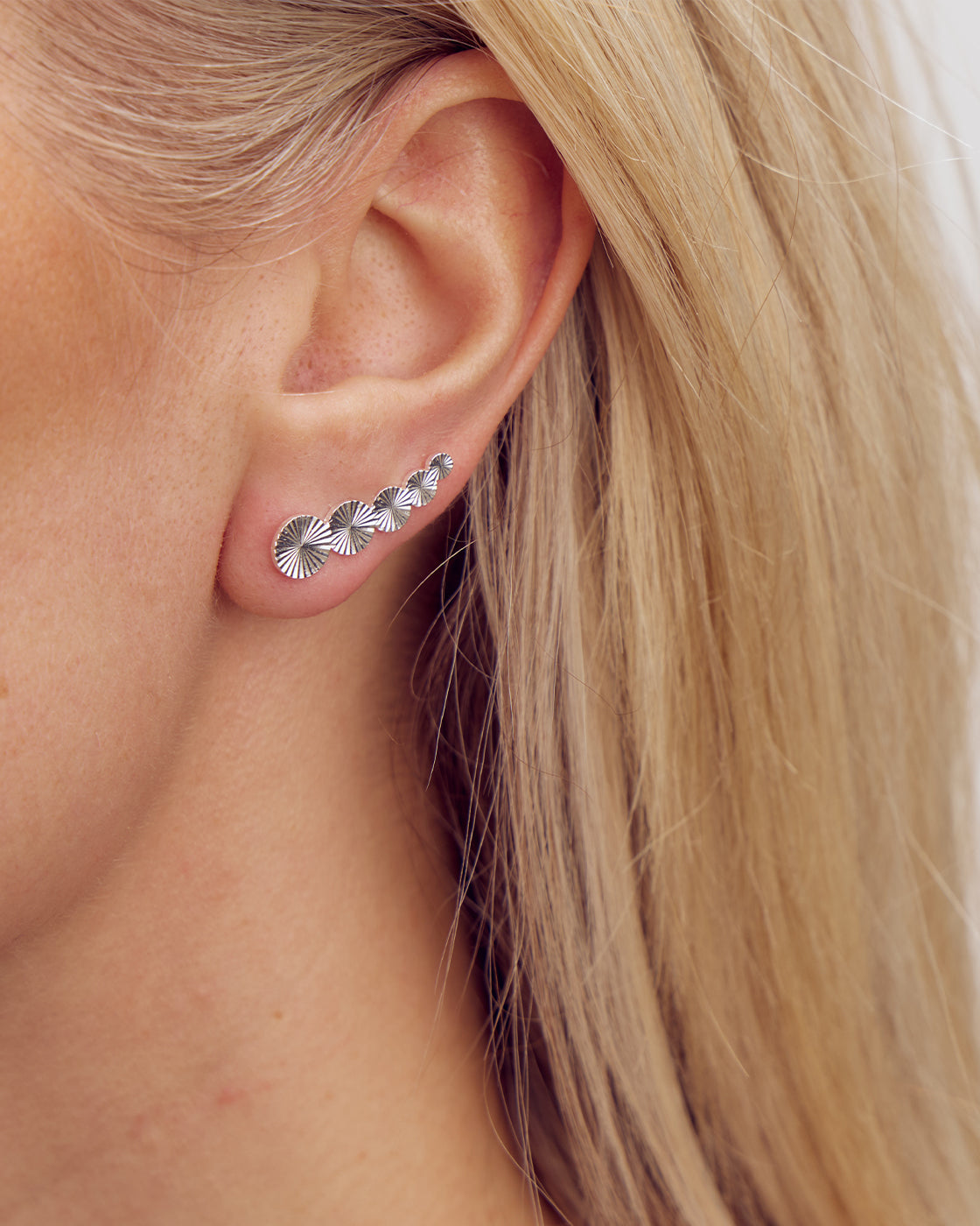 Scarlett Climber Øreringe - Sølvbelagt