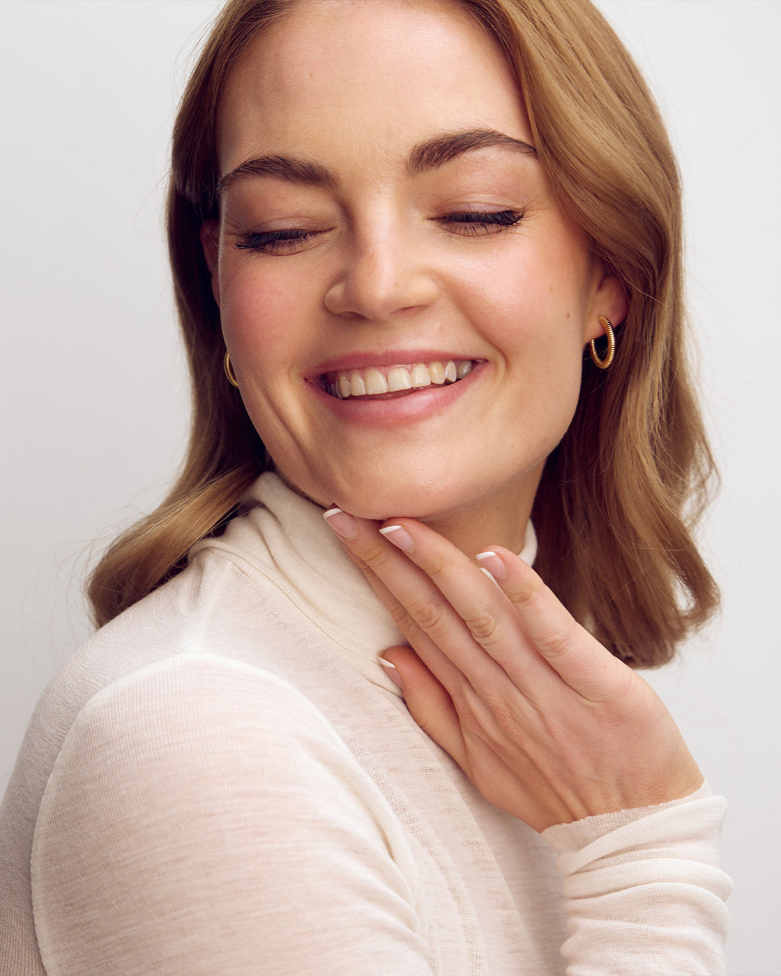 Vega Stud Earrings - 18 carat gold plated