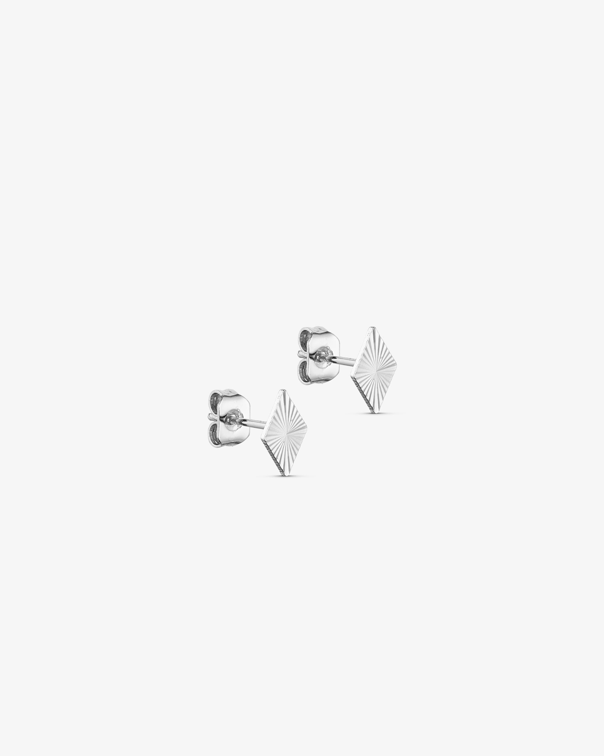 Scarlett Stud Earrings - 18 carat gold plated