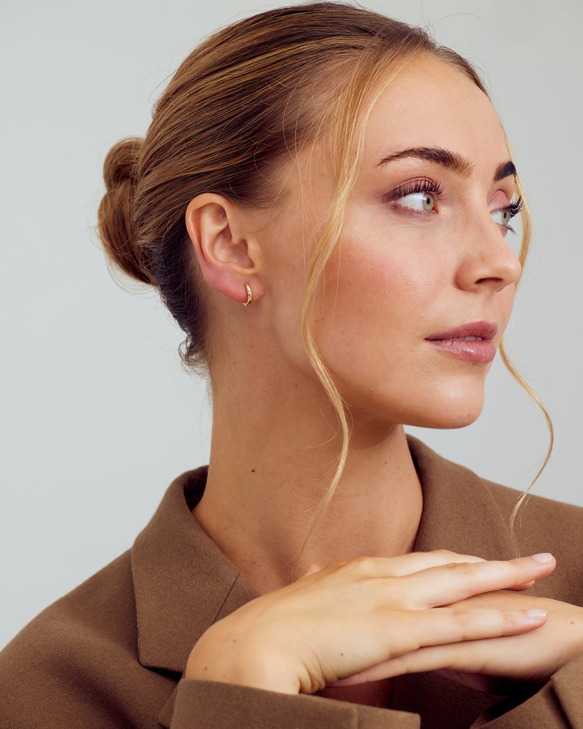 Dalia Øreringe Lille Hoop - Forgyldt
