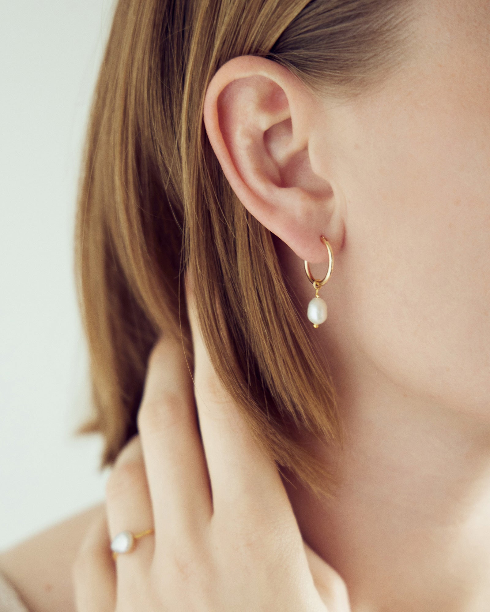 Lea Earrings SMALL - 18 carat gold-plated