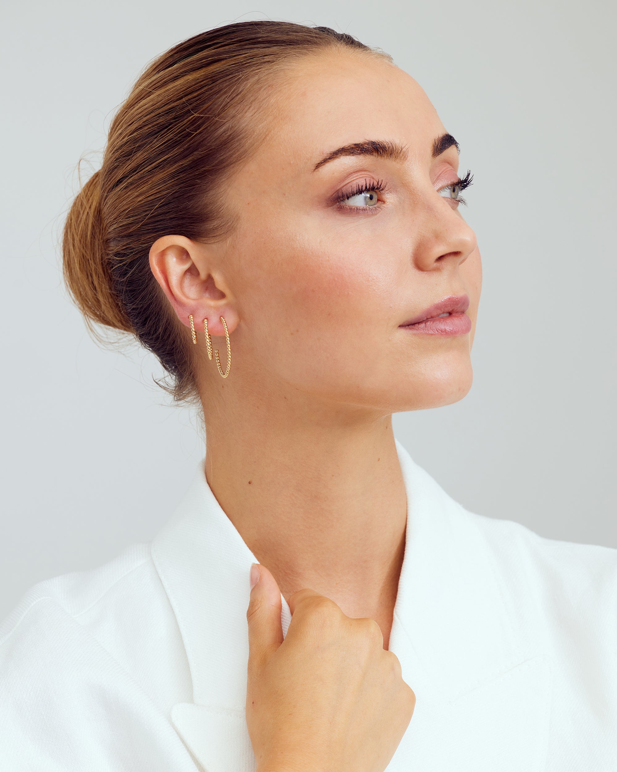 <tc>Smyckesset - Scarlett Halsband / Scarlett <!-- x-tinymce/html -->Örhängen / Scarlett Ring - 18 karat guldpläterad</tc>