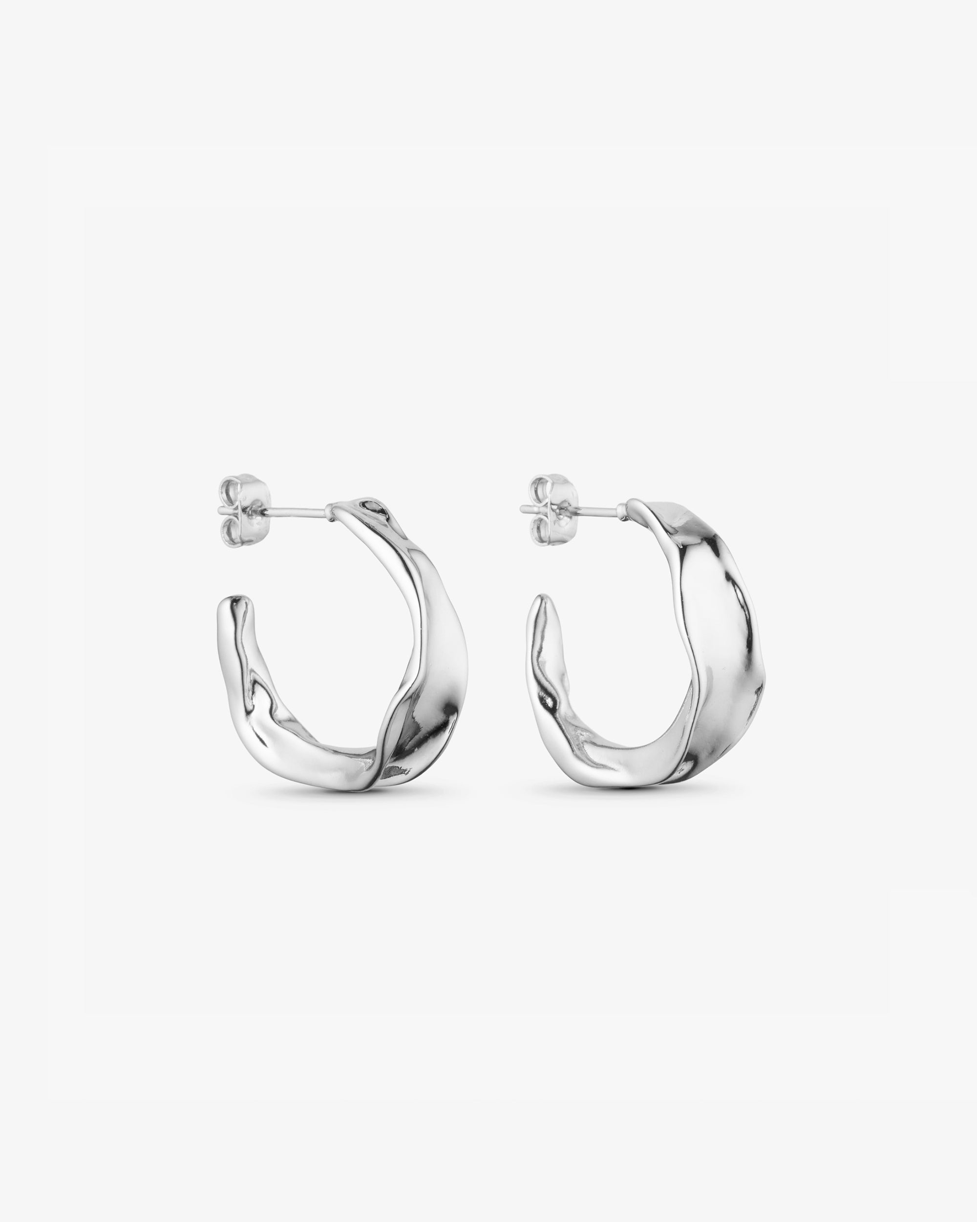 Vega Stud Earrings - 18 carat gold plated