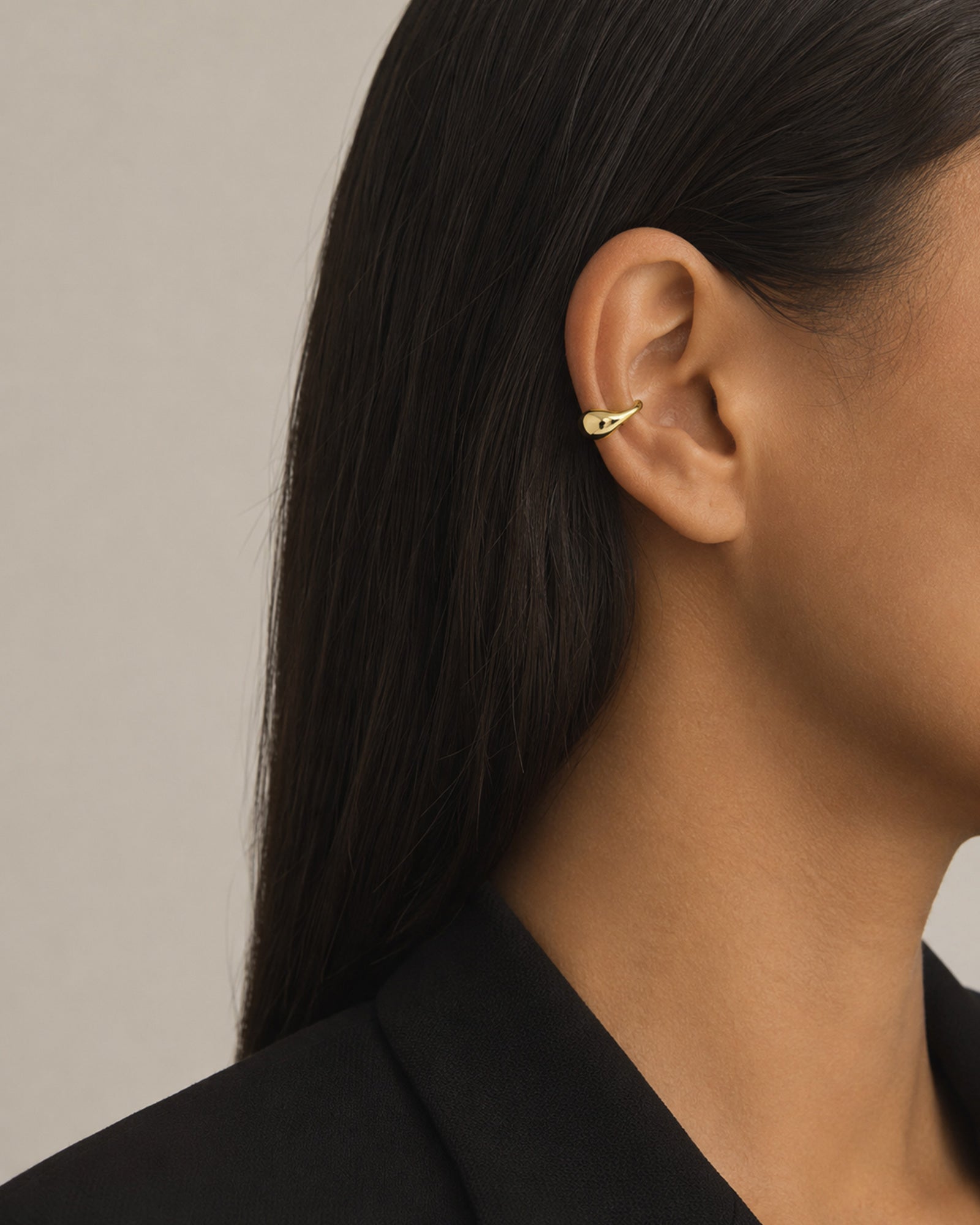 Vilma Earcuff