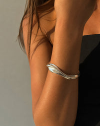 Flow Armring