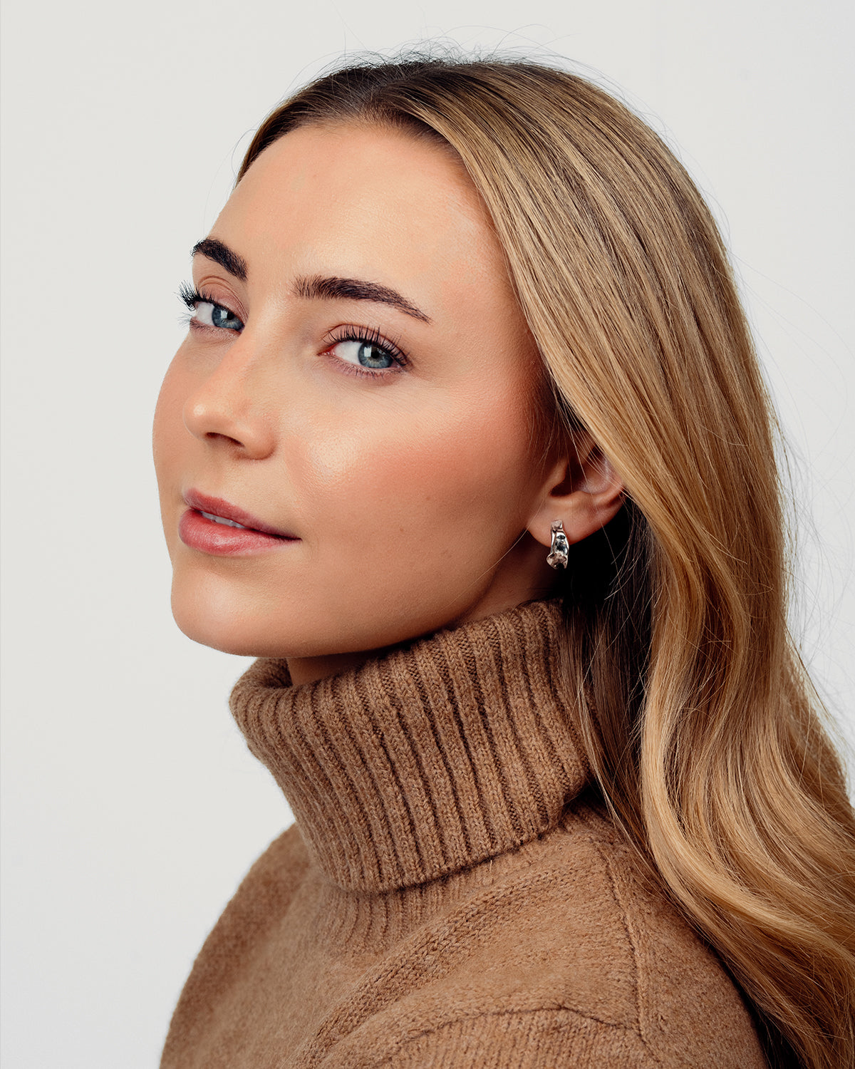 Ofelia Øreringe Lille Hoop - Sølvbelagt