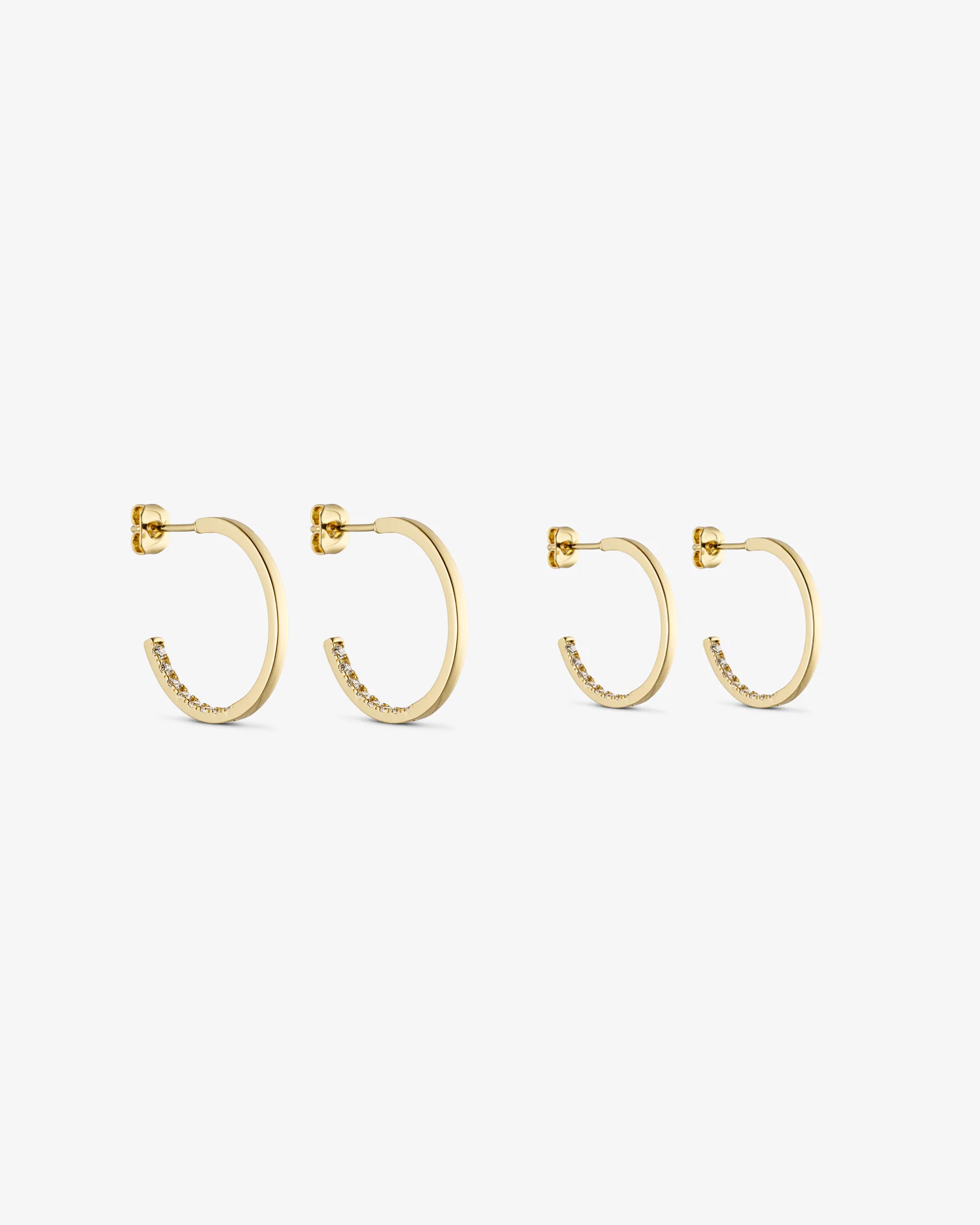 <tc>Smyckesset - Scarlett Halsband / Scarlett <!-- x-tinymce/html -->Örhängen / Scarlett Ring - 18 karat guldpläterad</tc>