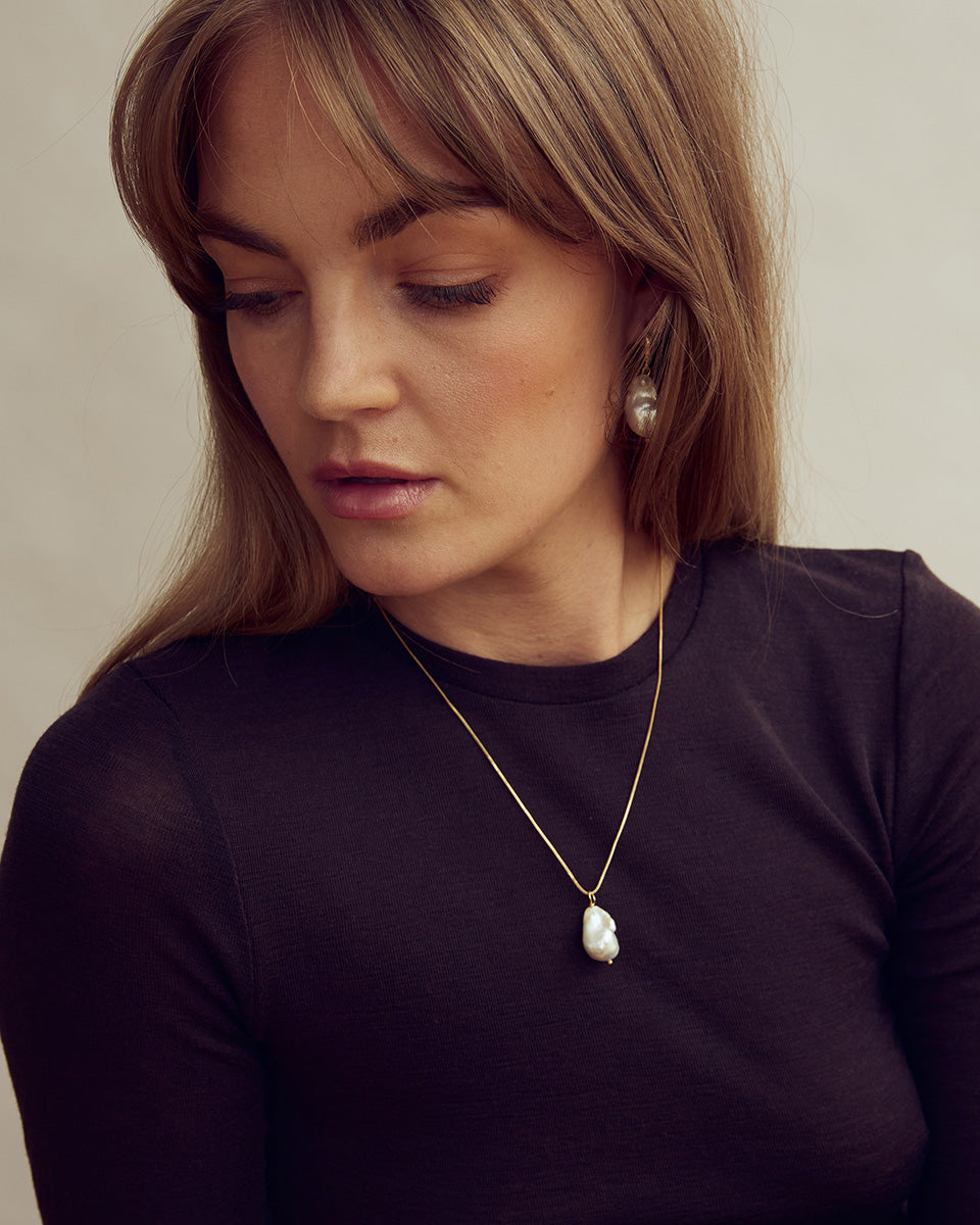 Norma Hänge - 18 karat guldpläterad