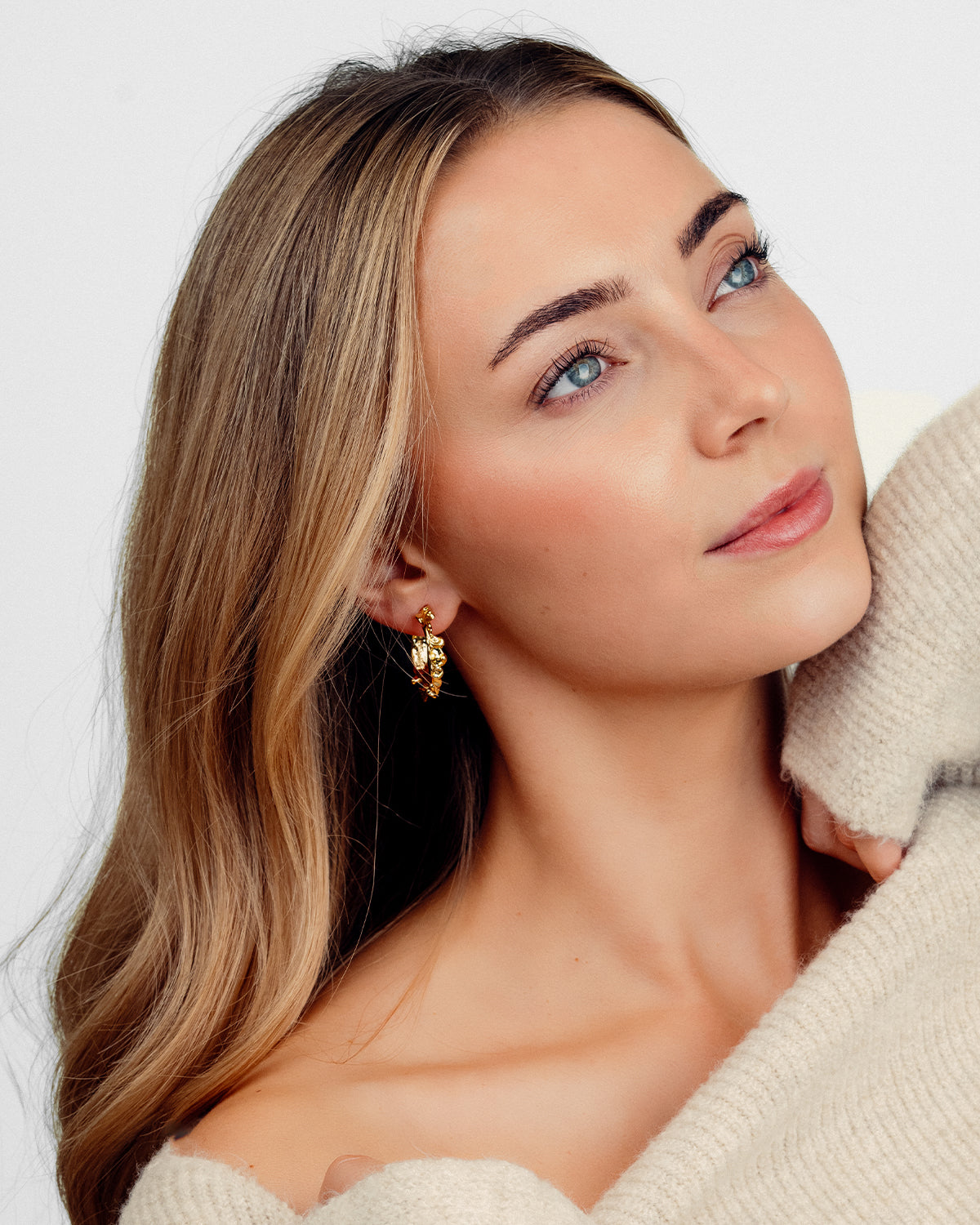 Noelle Øreringe Stor Hoop - Forgyldt