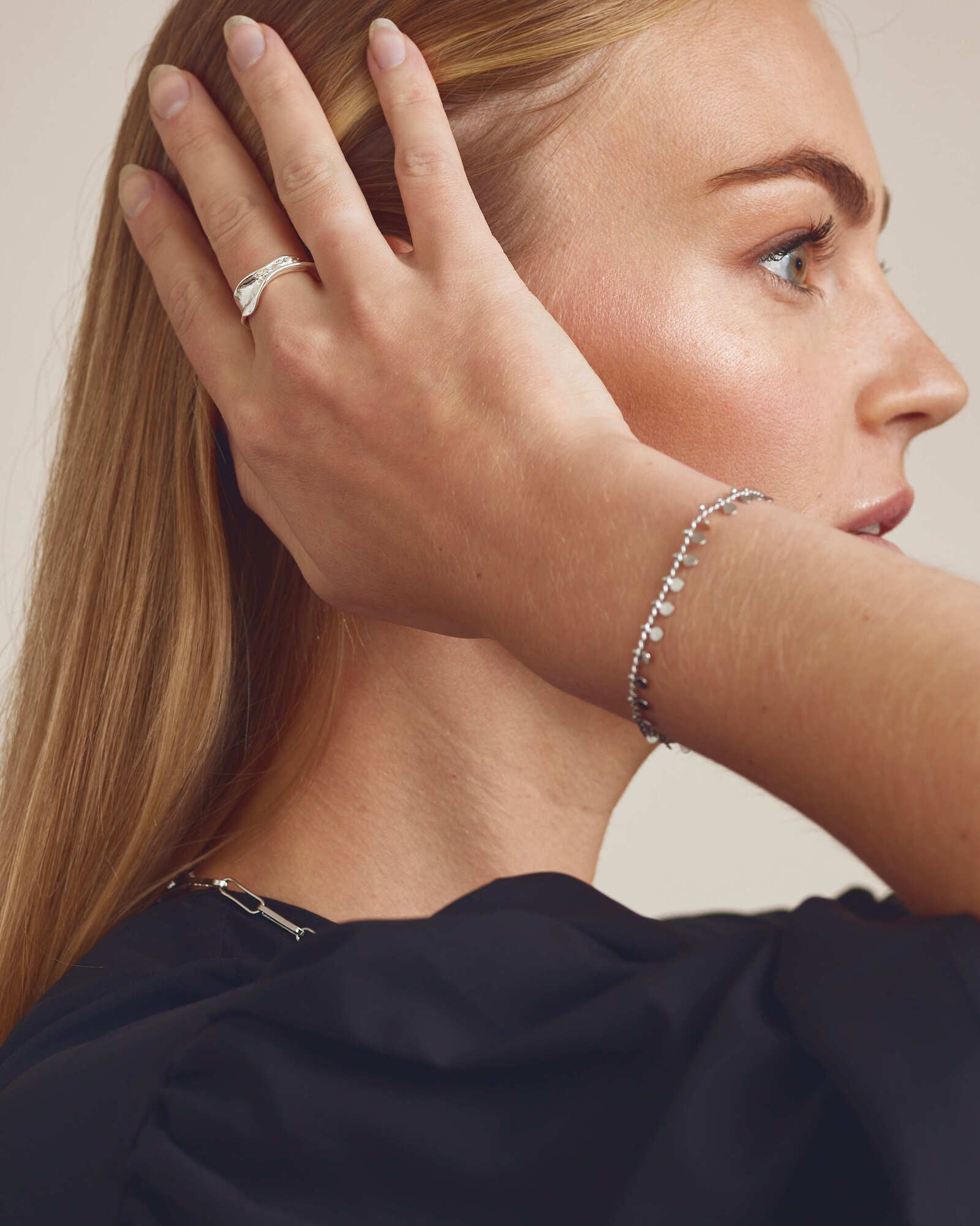 Ofelia Ring - Silver Plated