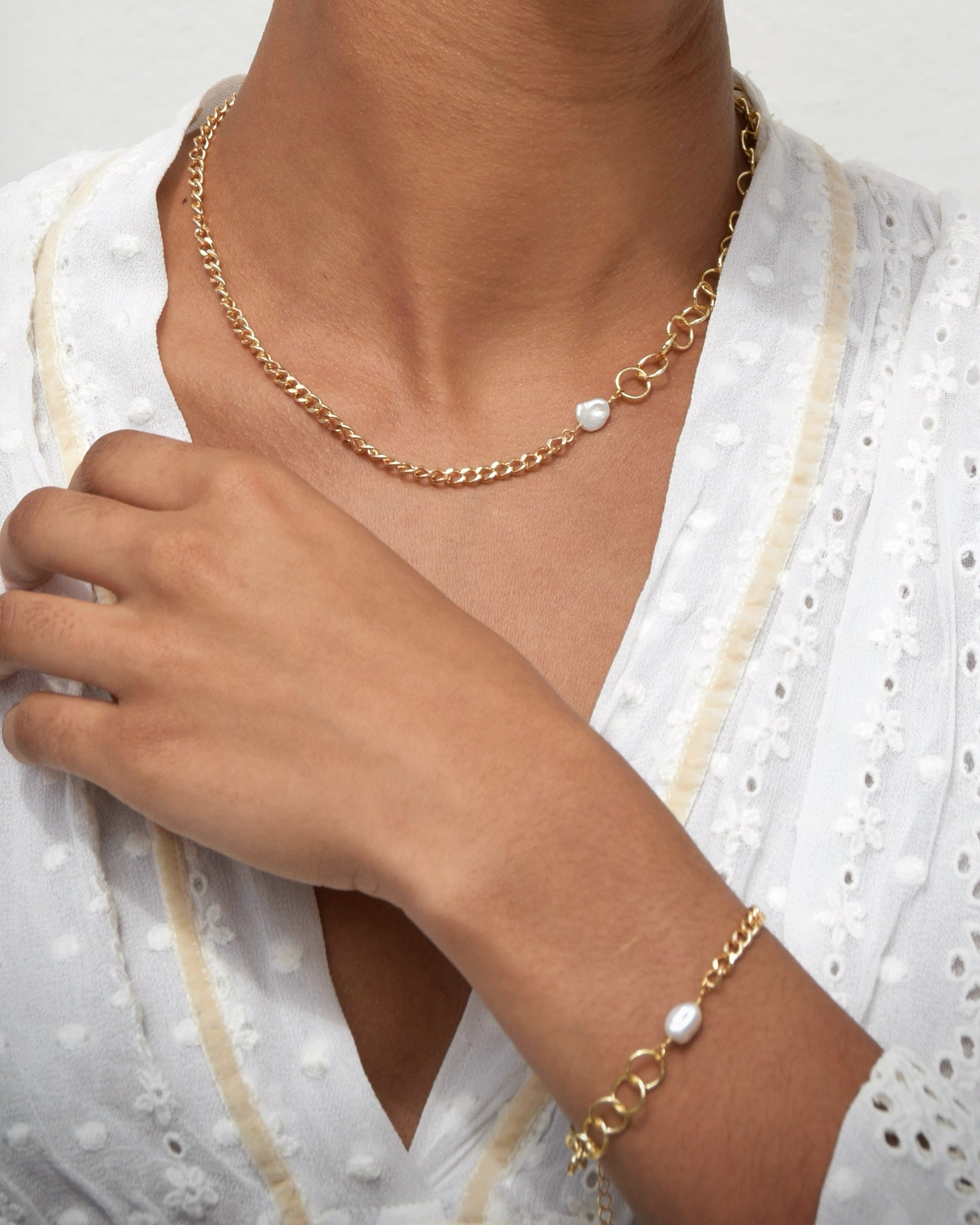 Sally Bracelet - 18 carat gold plated