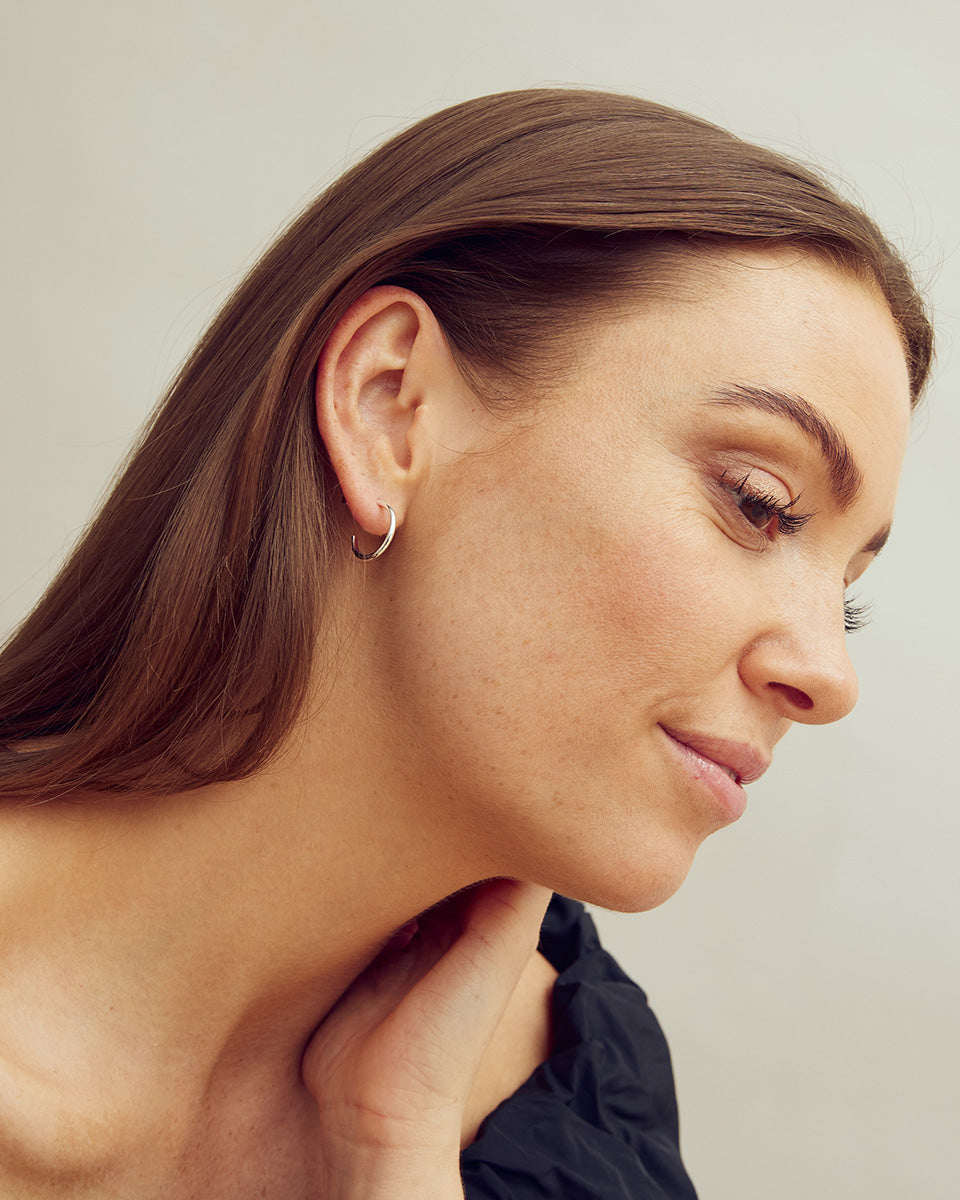 Saga Earrings SMALL - Silver plated