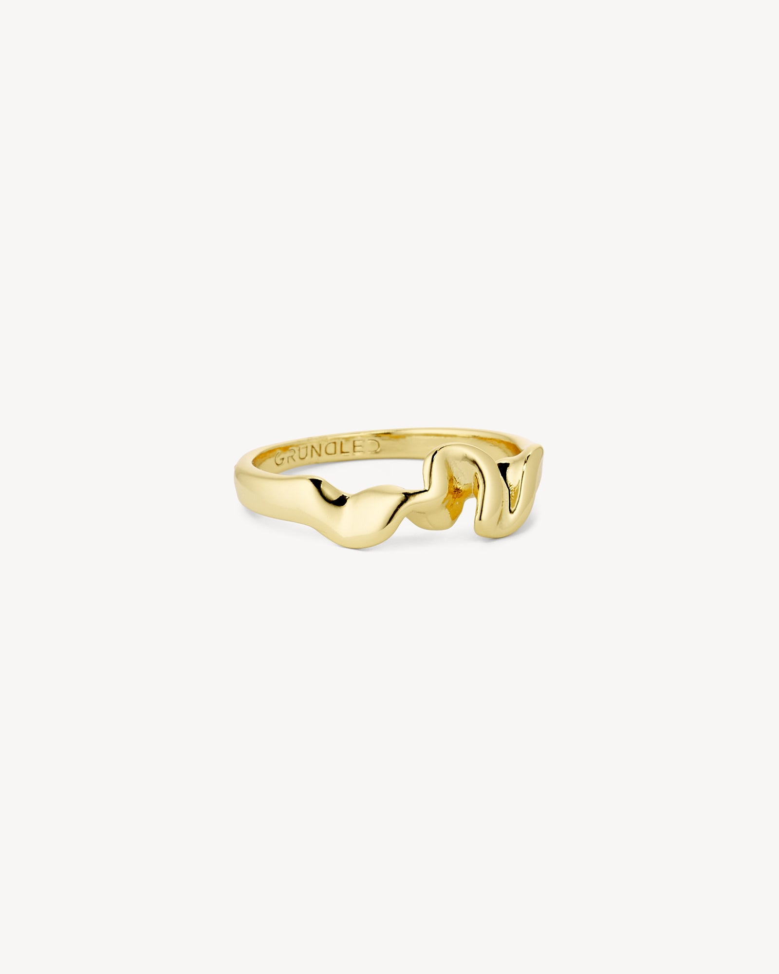 Caroline Ring