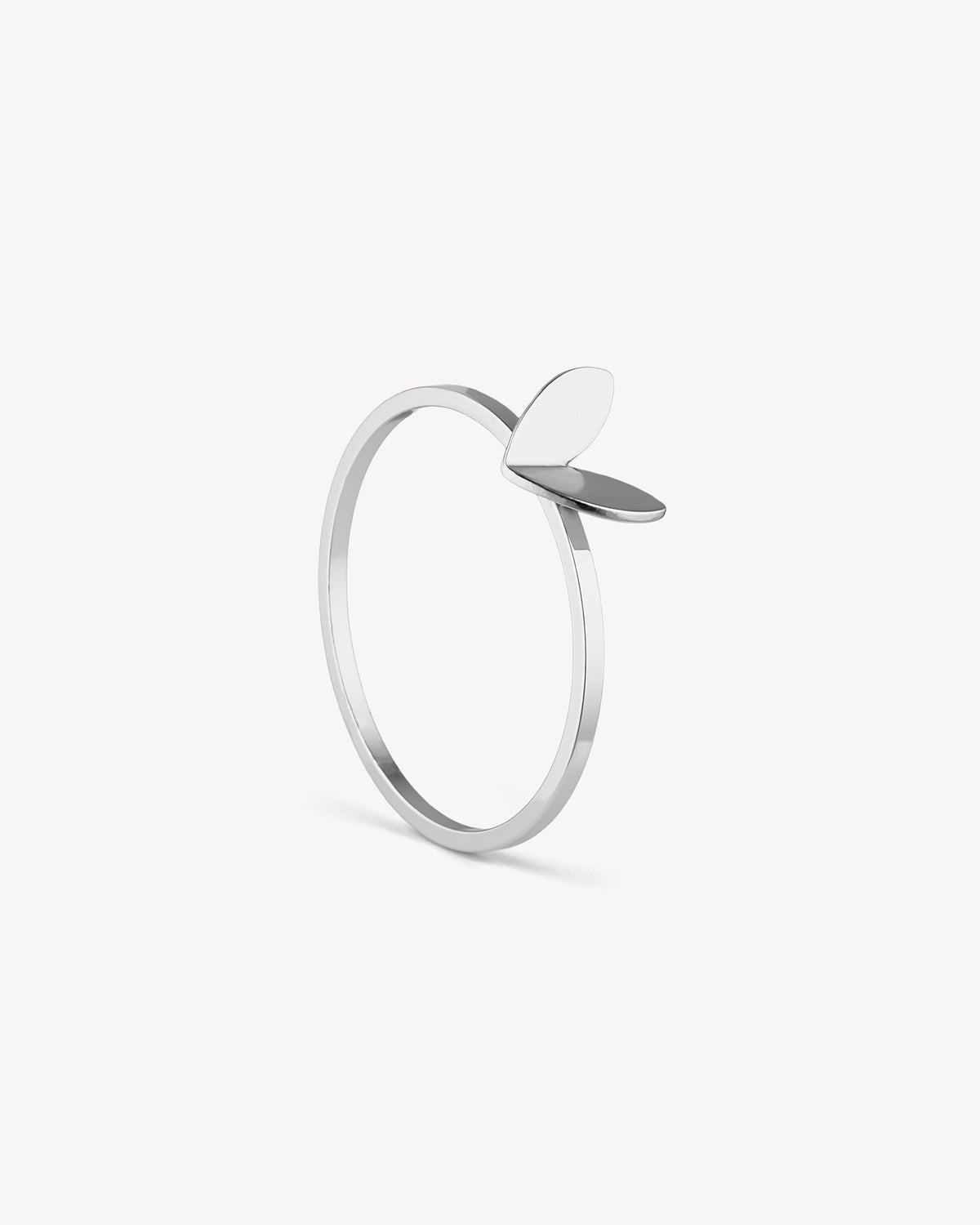 Lova Ring