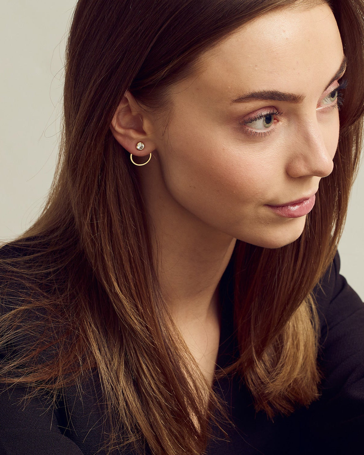 <tc>Smyckesset - Agnes Halsband / Agnes Örhängen - 18 karat guldpläterad</tc>