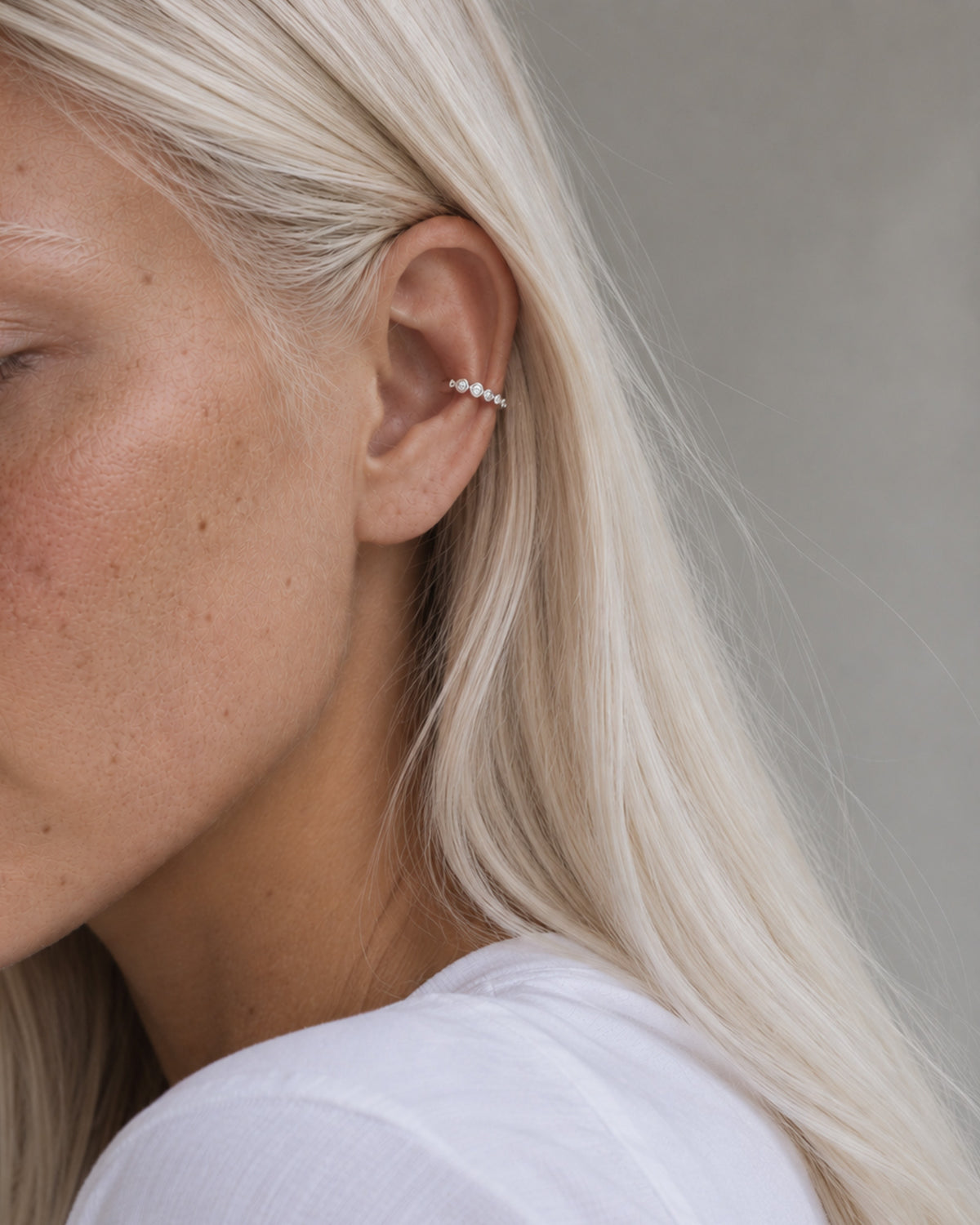 Lili Maria Earcuff