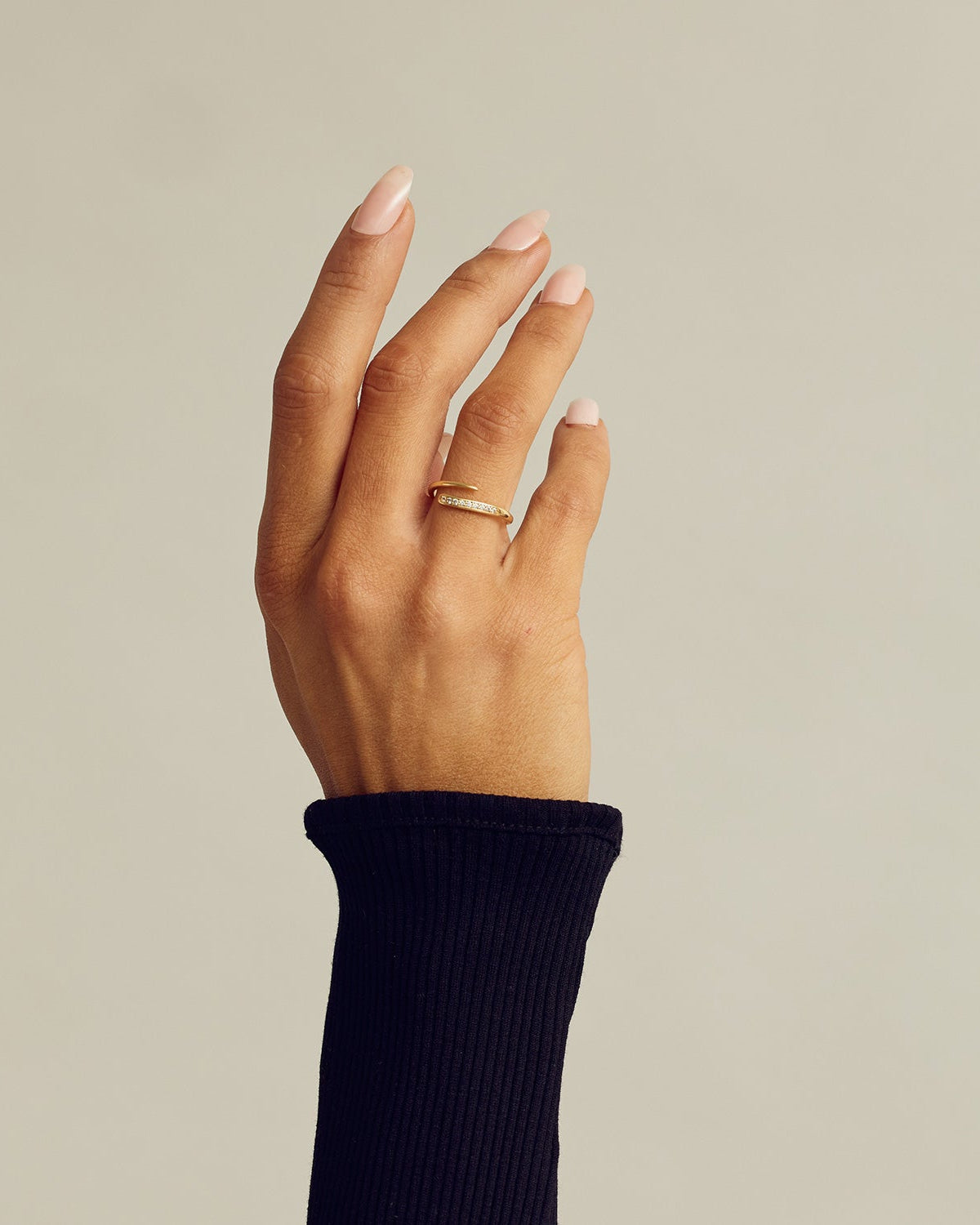 Elin Ring - Zirconia - 18 carat gold plated