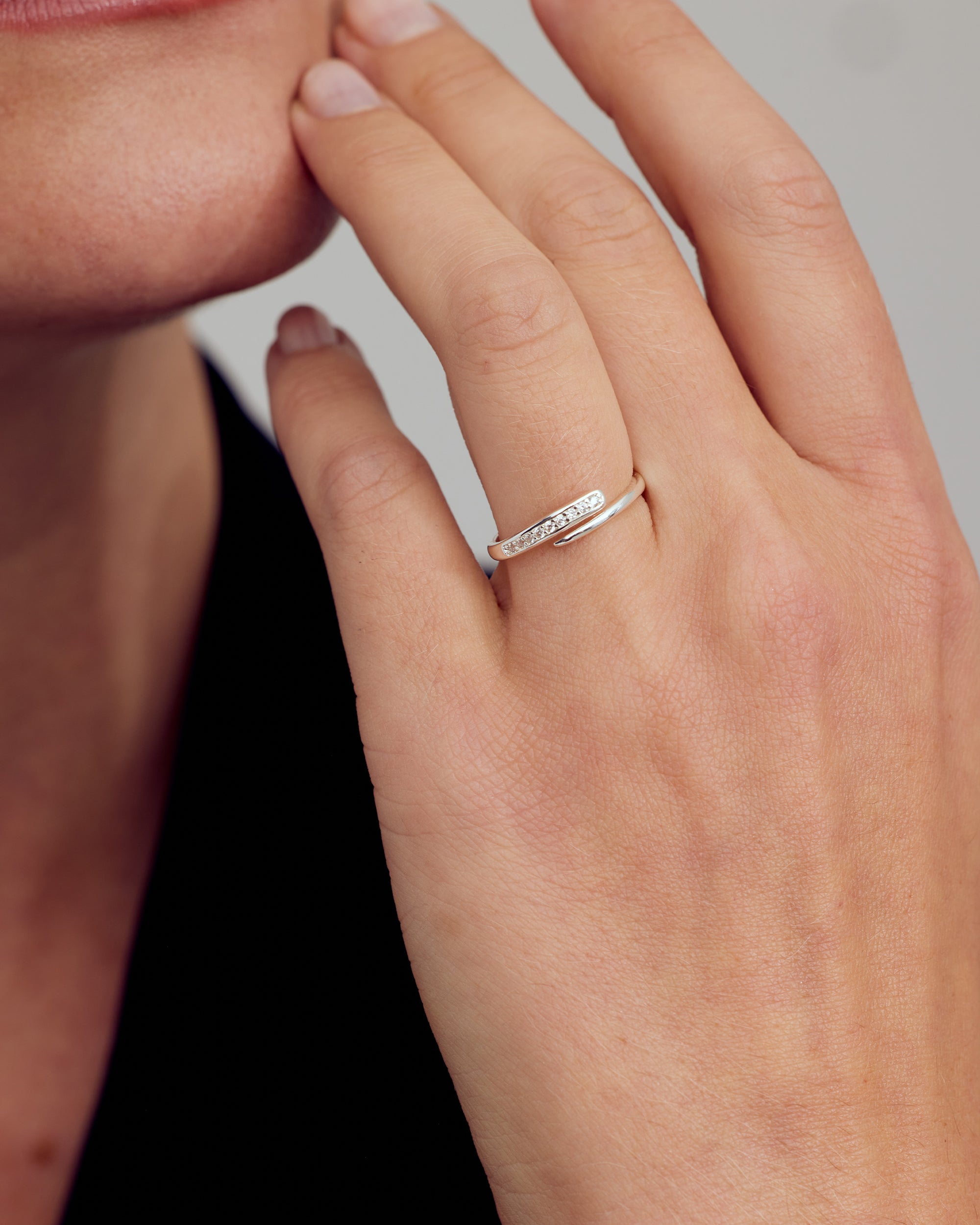 Elin Ring - Zirconia - 18 karat guldpläterad