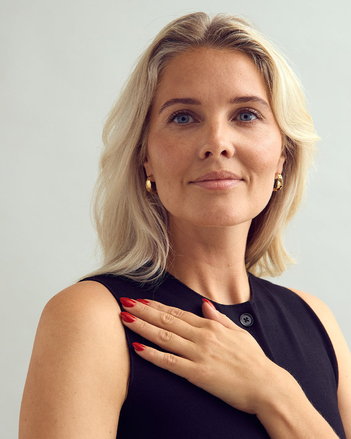 Polaris Smykkesæt - Ofelia Hoop Øreringe / Ofelia Ring / Ofelia Earcuff- 18 karat forgyldt