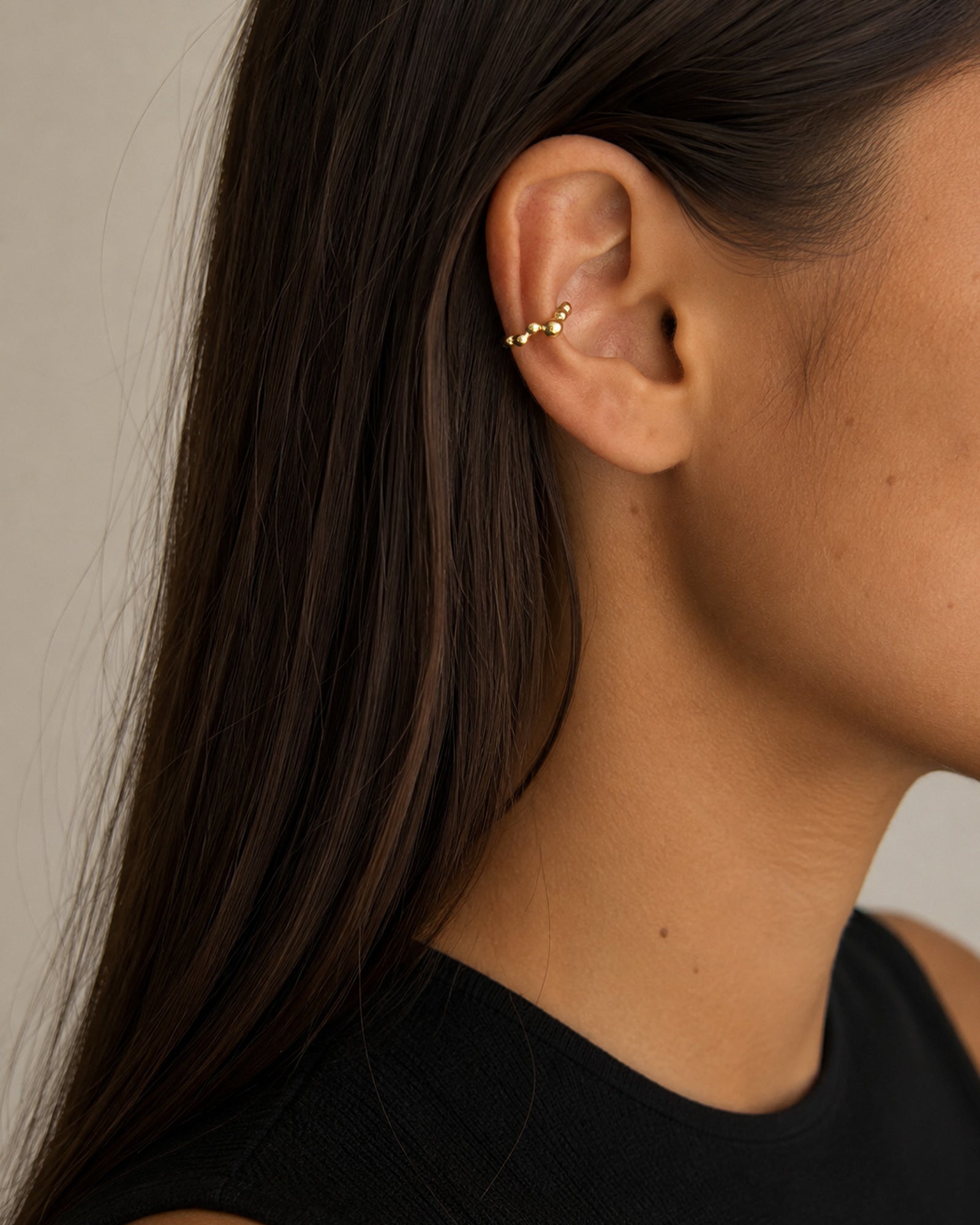 Cornelia Earcuff
