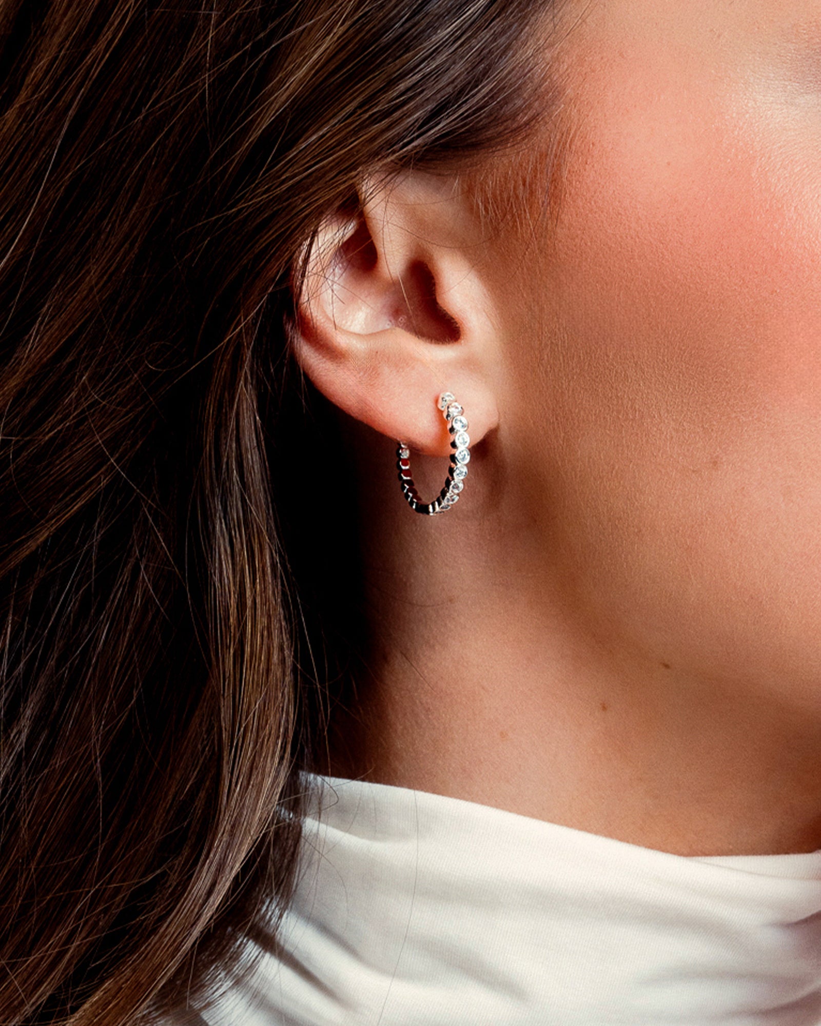 Lili Maria Øreringe Stor Hoop - Zirkonia - Sølvbelagt