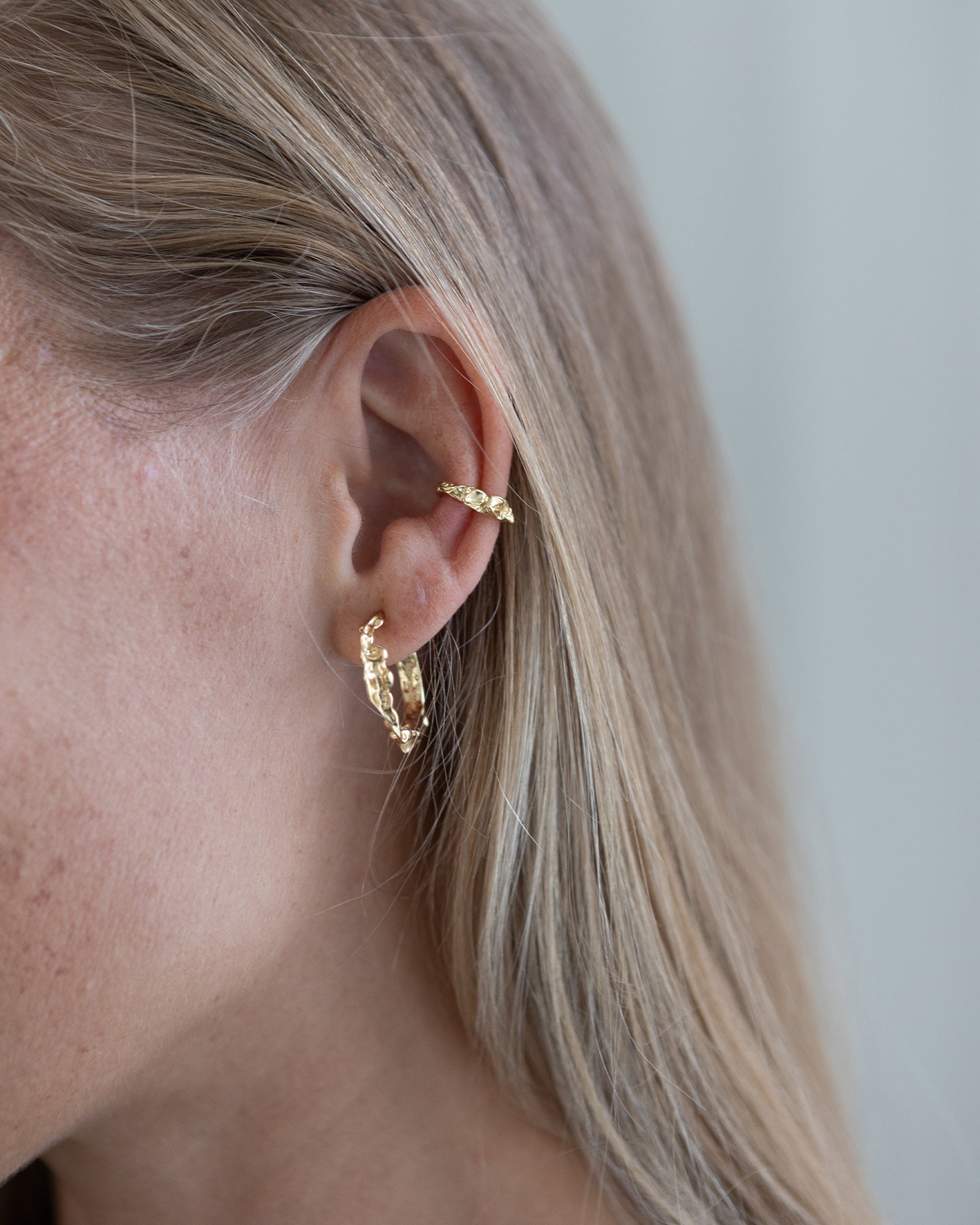 London Earcuff - 18 carat gold plated