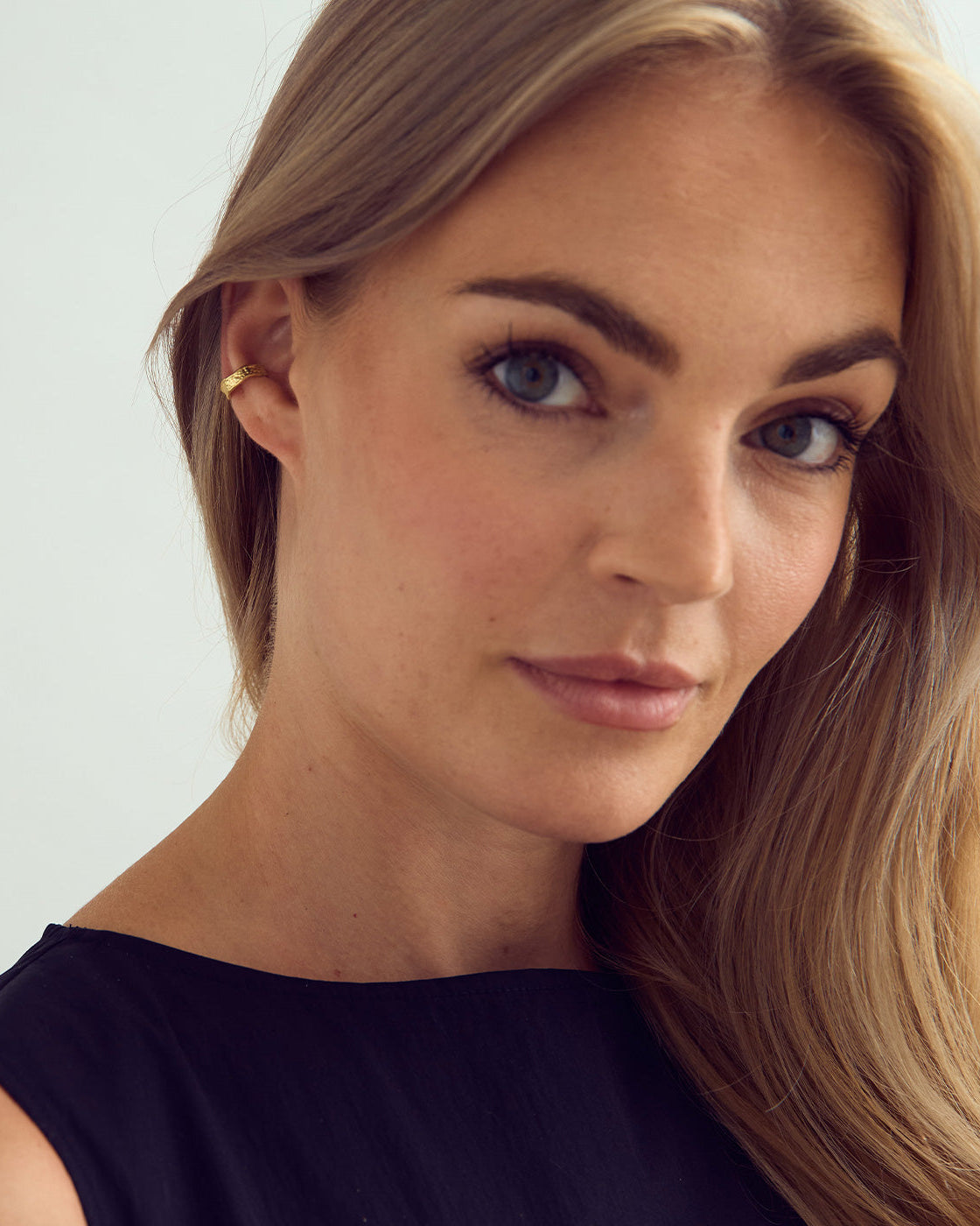 London Earcuff - 18 carat gold plated