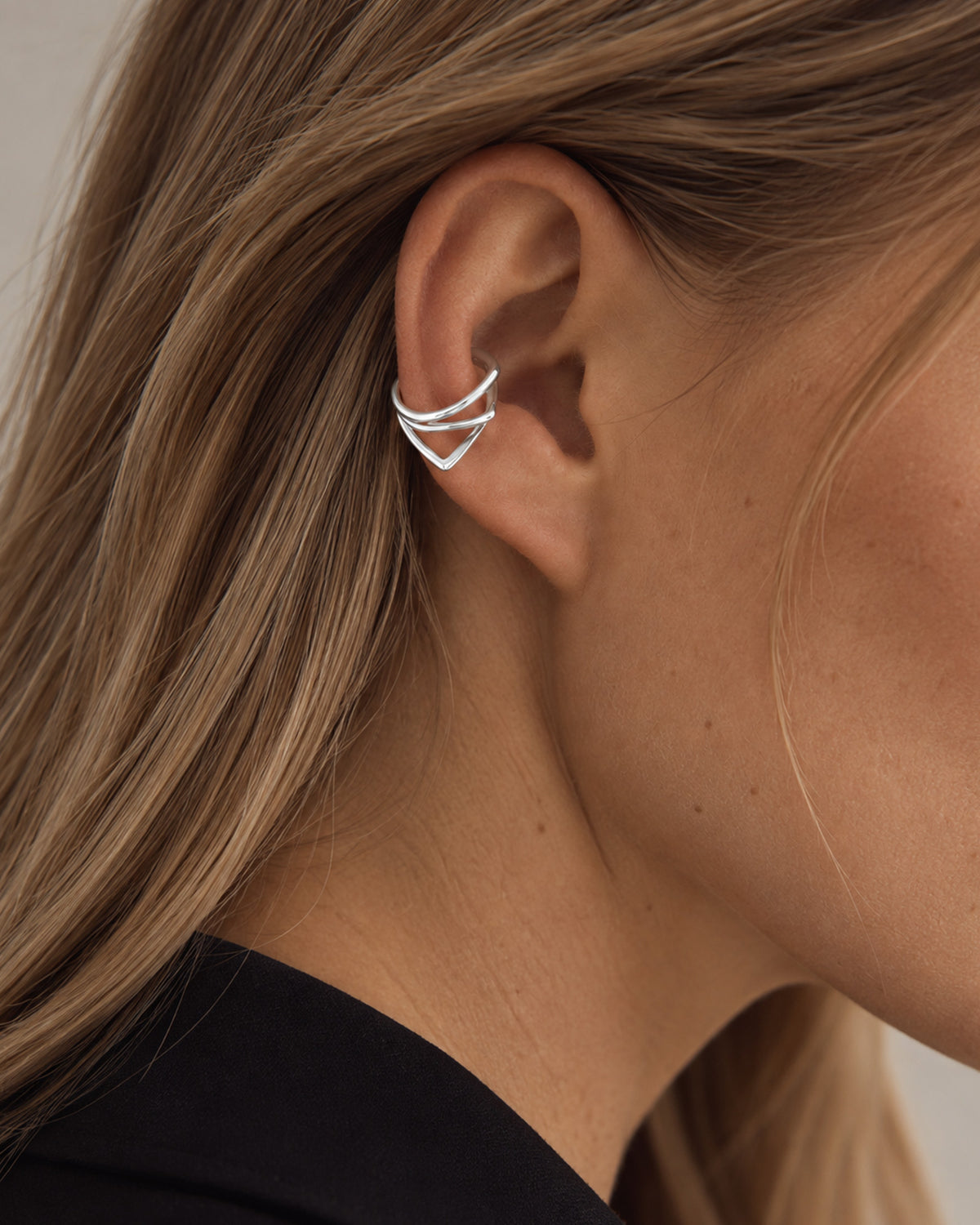 Gry Earcuff