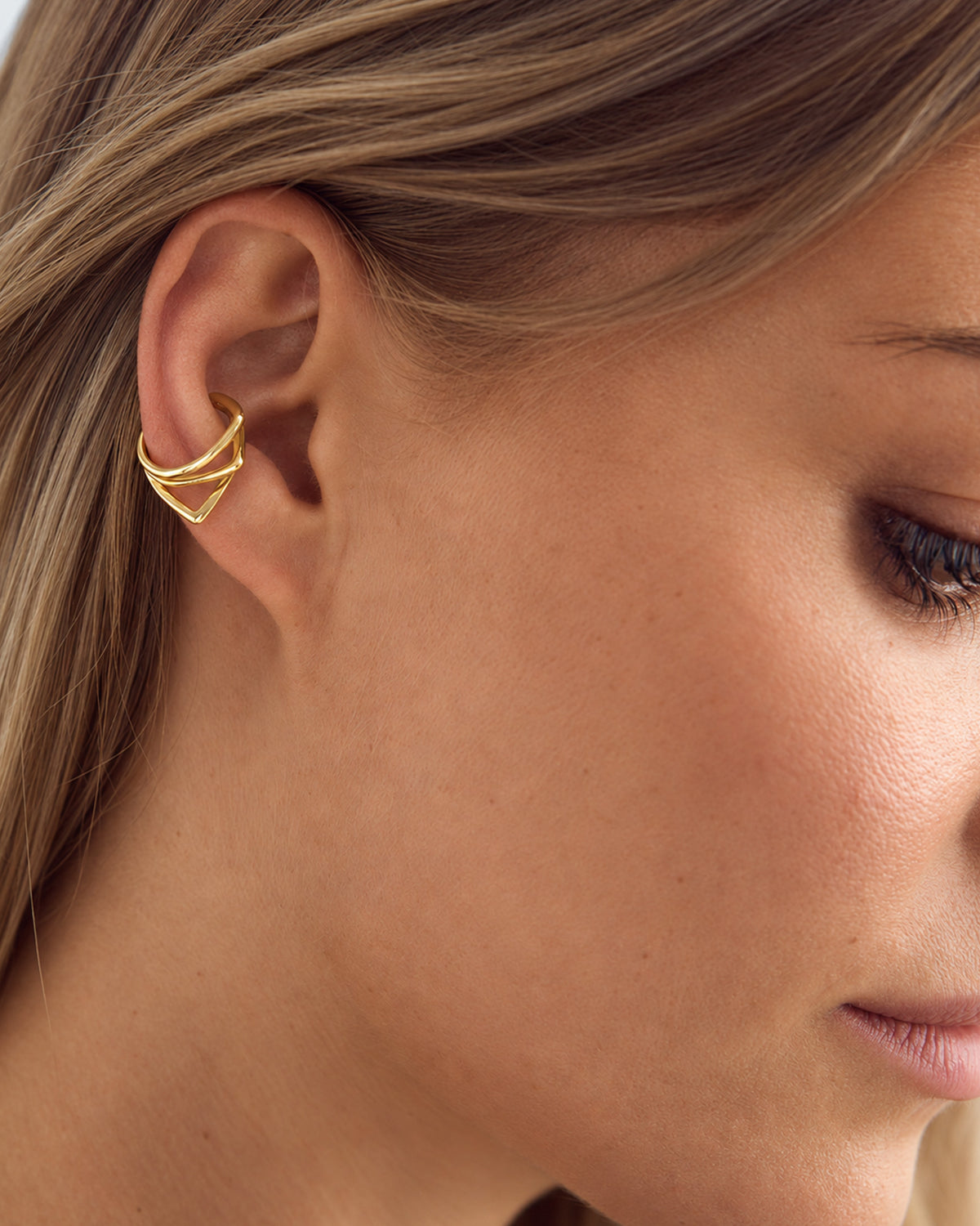 Gry Earcuff