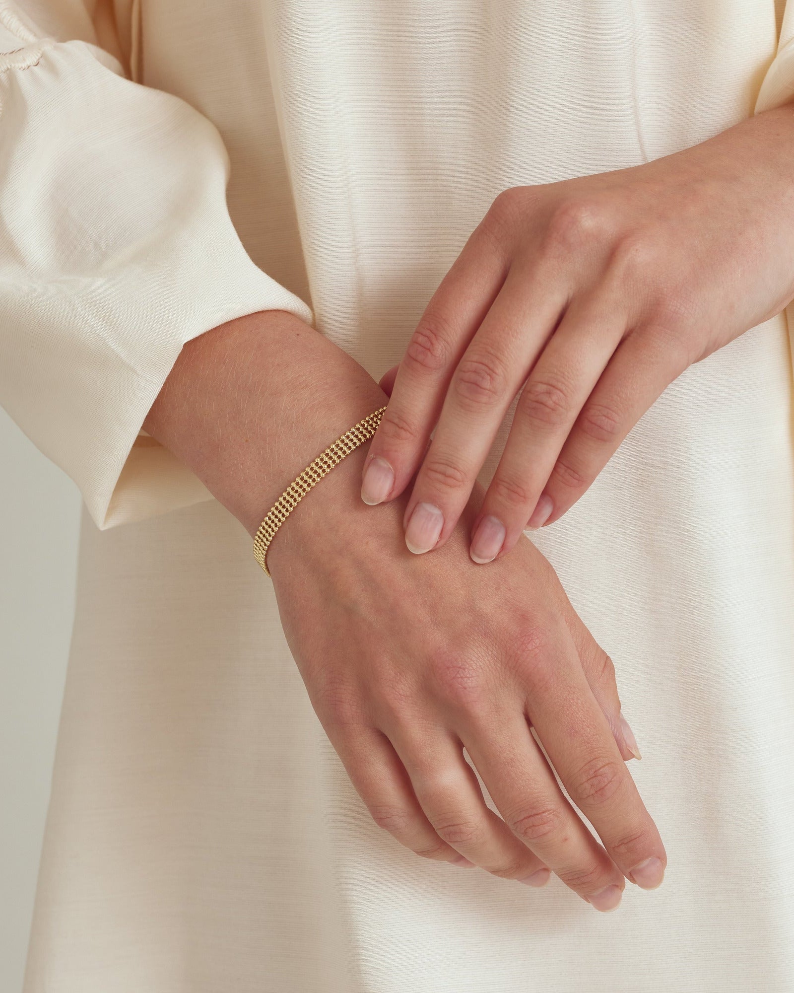<tc>Smyckesset - Eden Halsband / Eden Armband / Scarlett Örhängen - 18 karat guldpläterad</tc>